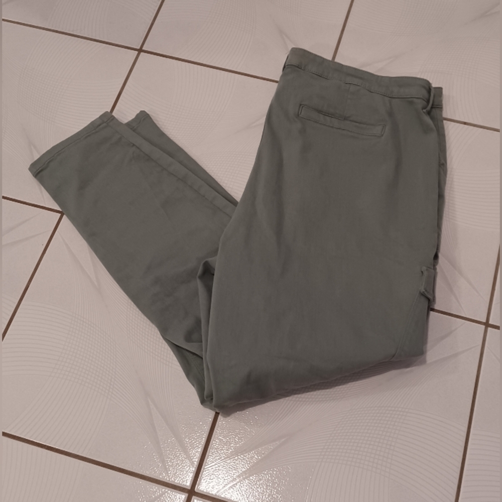 4/$60 New Green Bay R Jeans - Size 38 Tall